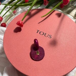 Second hand 🤚 Tous Magenta Pendant with Bear Detail